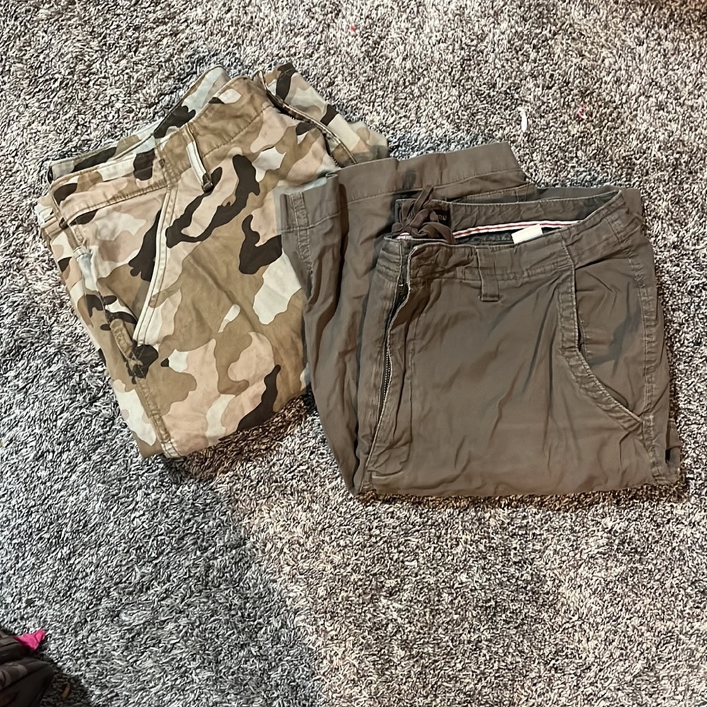 Banana Republic cargo short set, levi strauss camo shorts.